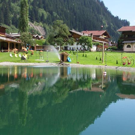 Pension Holzknechthof Am See Neustift im Stubaital Exterior photo