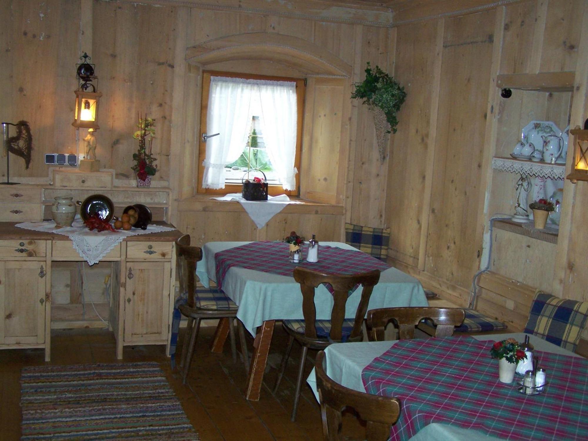 Pension Holzknechthof Am See Neustift im Stubaital Exterior photo