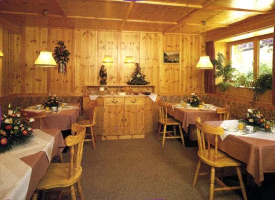 Pension Holzknechthof Am See Neustift im Stubaital Exterior photo